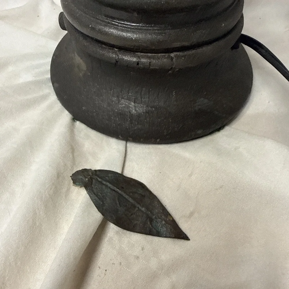 N/A this antique